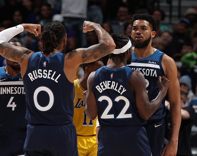 曼城替补席依然豪华（曼城替补阵容仍然强大）