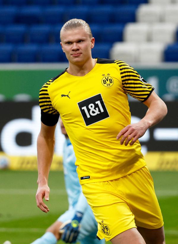 武器大师怎么办啊？SBV精英队史首次荷甲客场击败阿贾克斯（武器大师如何应对？SBV精英荷甲队史首次客场击败阿贾克斯）