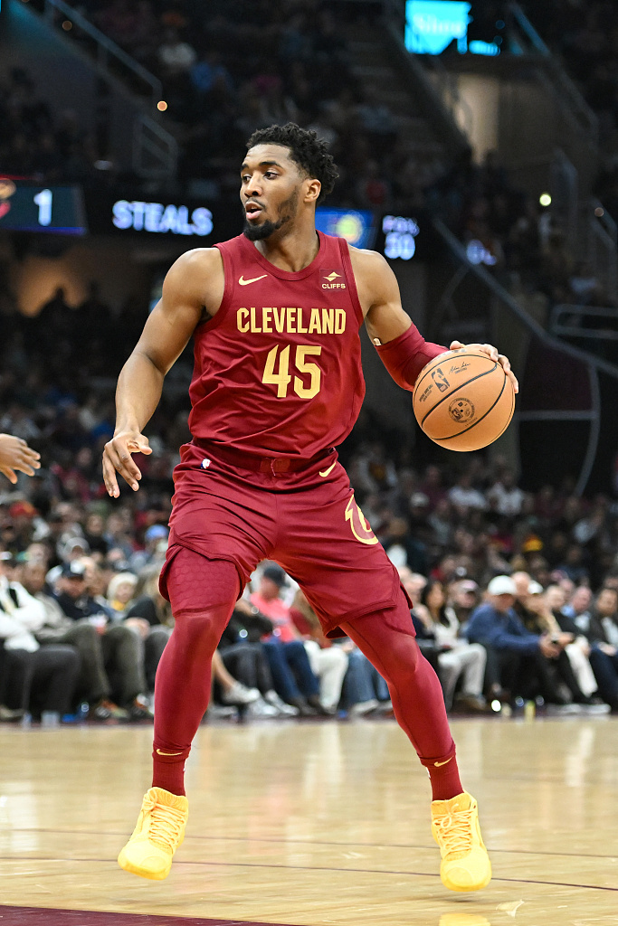 太阳报：狼队球迷团体将在对阵曼联前晚进场15分钟抗议老板（《太阳报》：狼队球迷组织拟在战曼联时晚入场15分钟抗议俱乐部老板）