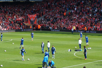 阿森纳曾4次在圣诞节前登顶，但也被曼市双雄四杀无缘夺冠（阿森纳曾四度圣诞前领跑，却被曼市双雄主客场双杀，终与冠军无缘）