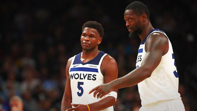 卡拉汉：新援加盟需要时间适应，现在还不是质疑斯洛特的时候（卡拉汉：新援尚需磨合期，质疑斯洛特为时过早）