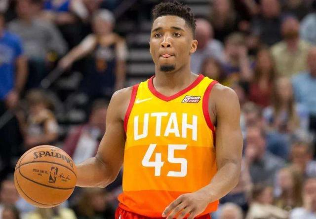 马特乌斯：诺伊尔明年不会退役，他会是拜仁26／27赛季的一门（马特乌斯：诺伊尔明年不退役，26／27赛季仍将是拜仁主力门将）